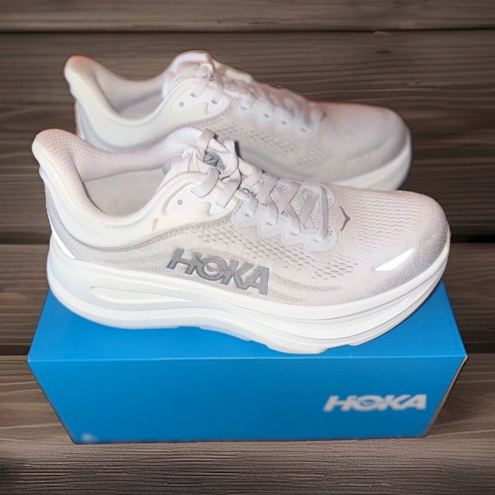 HOKA Bondi 9 Stardust Silver 1162012 Women's Size. 7.5/7 D NIB SEE DESCRIPTION